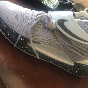 KD 14 sneakers